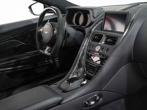 Used 2023 Aston Martin DB11 V12 RWD image 14
