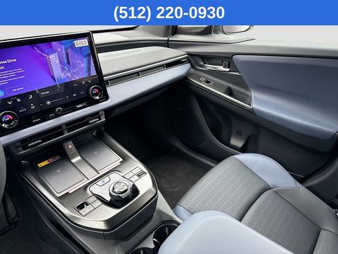 New 2026 Subaru Solterra Touring image 29