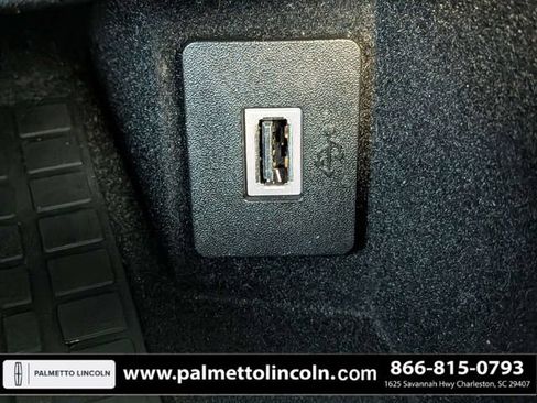 Used 2020 Lincoln Nautilus Reserve FWD image 24