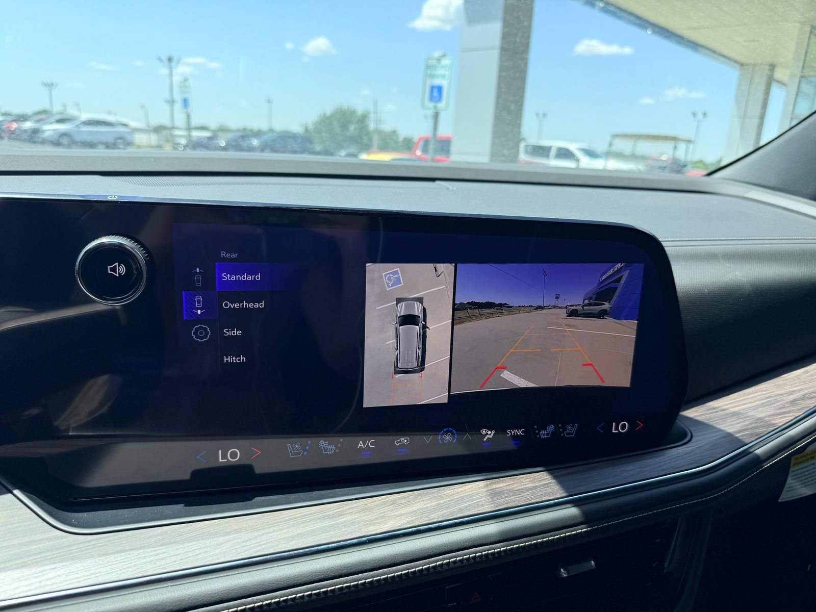New 2025 Chevrolet Tahoe Premier AWD/4WD image 21