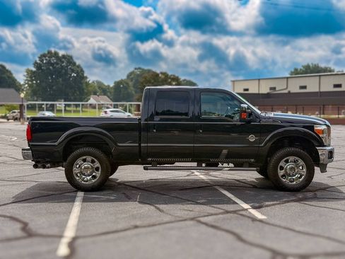 Used 2015 Ford F350 Lariat w/ Chrome Package AWD/4WD image 2