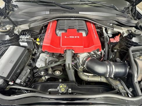 Used 2014 Chevrolet Camaro ZL1 RWD image 9