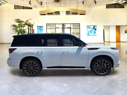 New 2027 INFINITI QX80 Autograph w/ Premium Cargo Package