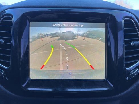 Used 2018 Jeep Compass Limited w/ Safe & Security Group image 11