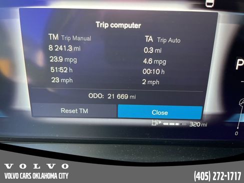 Certified 2023 Volvo XC60 B5 Plus w/ Climate Package image 10