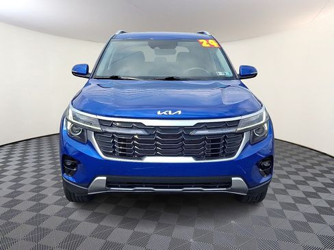 Used 2024 Kia Seltos S AWD/4WD image 2