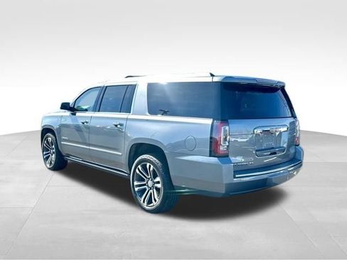 Used 2020 GMC Yukon XL Denali w/ Denali Ultimate Package image 5