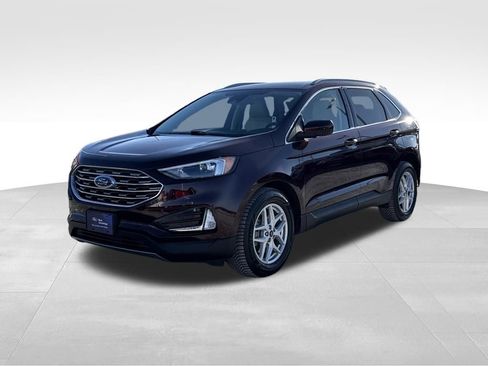 Certified 2022 Ford Edge SEL w/ Convenience Package image 2