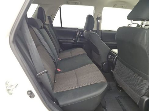 Used 2020 Toyota 4Runner TRD Off-Road image 33