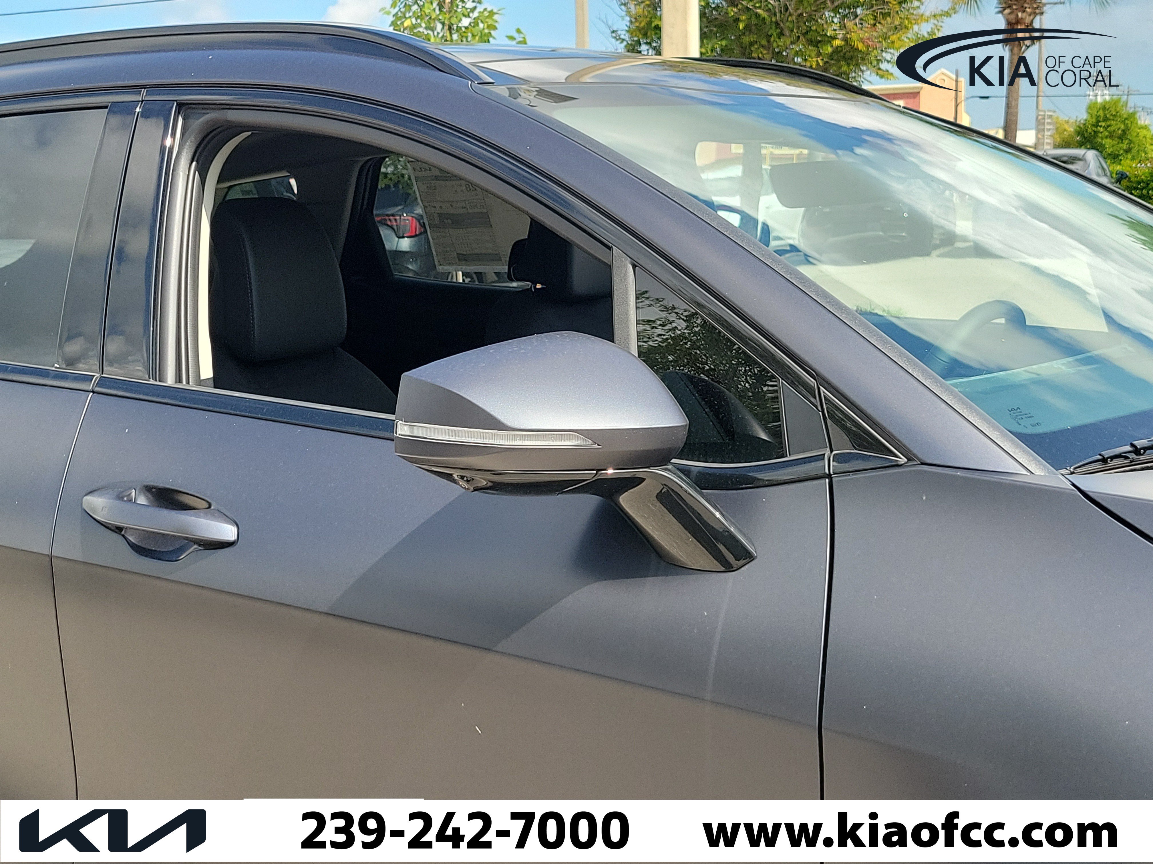 New 2026 Kia Sportage SX FWD image 8