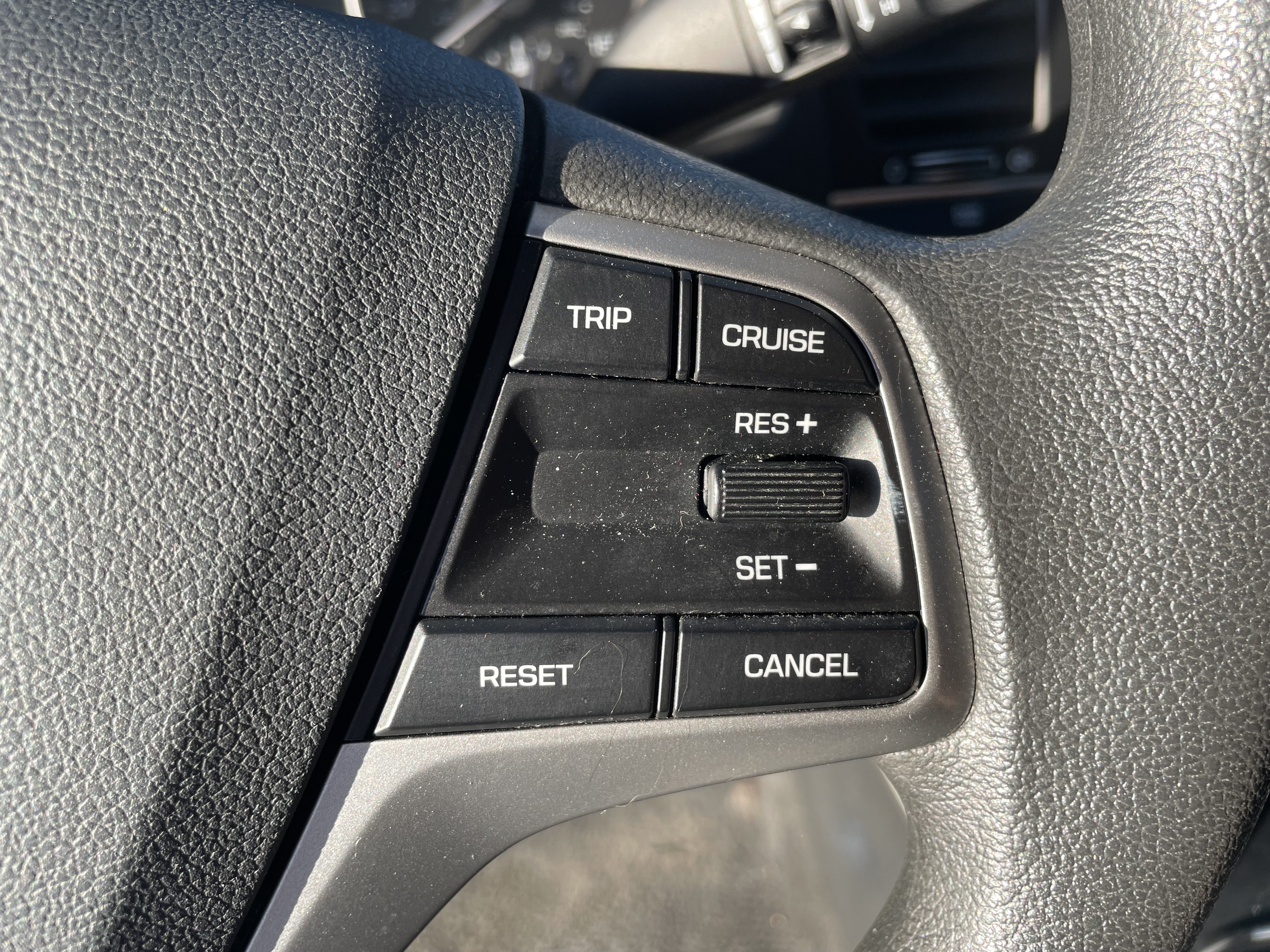 Used 2017 Hyundai Elantra SE FWD image 16