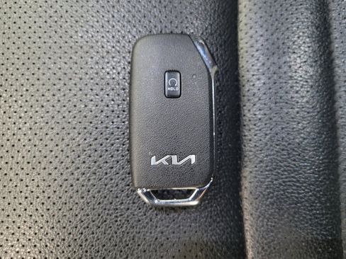 Used 2023 Kia Forte GT-Line w/ GT-Line Premium Package FWD image 32