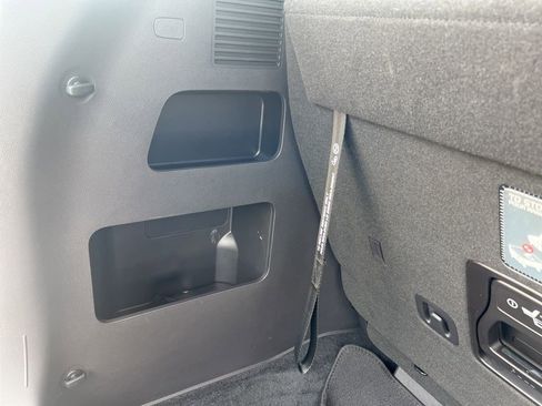 Used 2025 Kia Carnival SX image 52