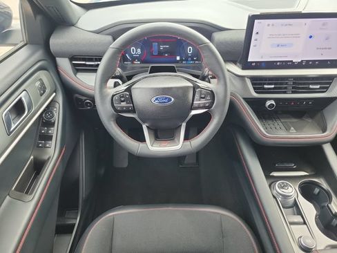 Certified 2025 Ford Explorer ST AWD/4WD image 11