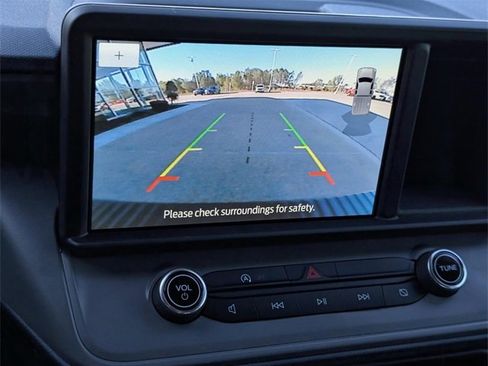 Certified 2024 Ford Maverick Tremor w/ Tremor Off-Road Package image 22