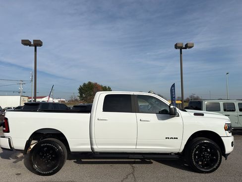 Used 2024 RAM 2500 Big Horn w/ Night Edition image 4