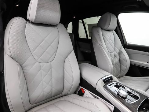 New 2026 BMW X5 xDrive40i image 32