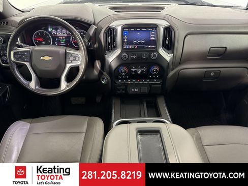 Used 2020 Chevrolet Silverado 2500 LTZ w/ LTZ Premium Package image 22