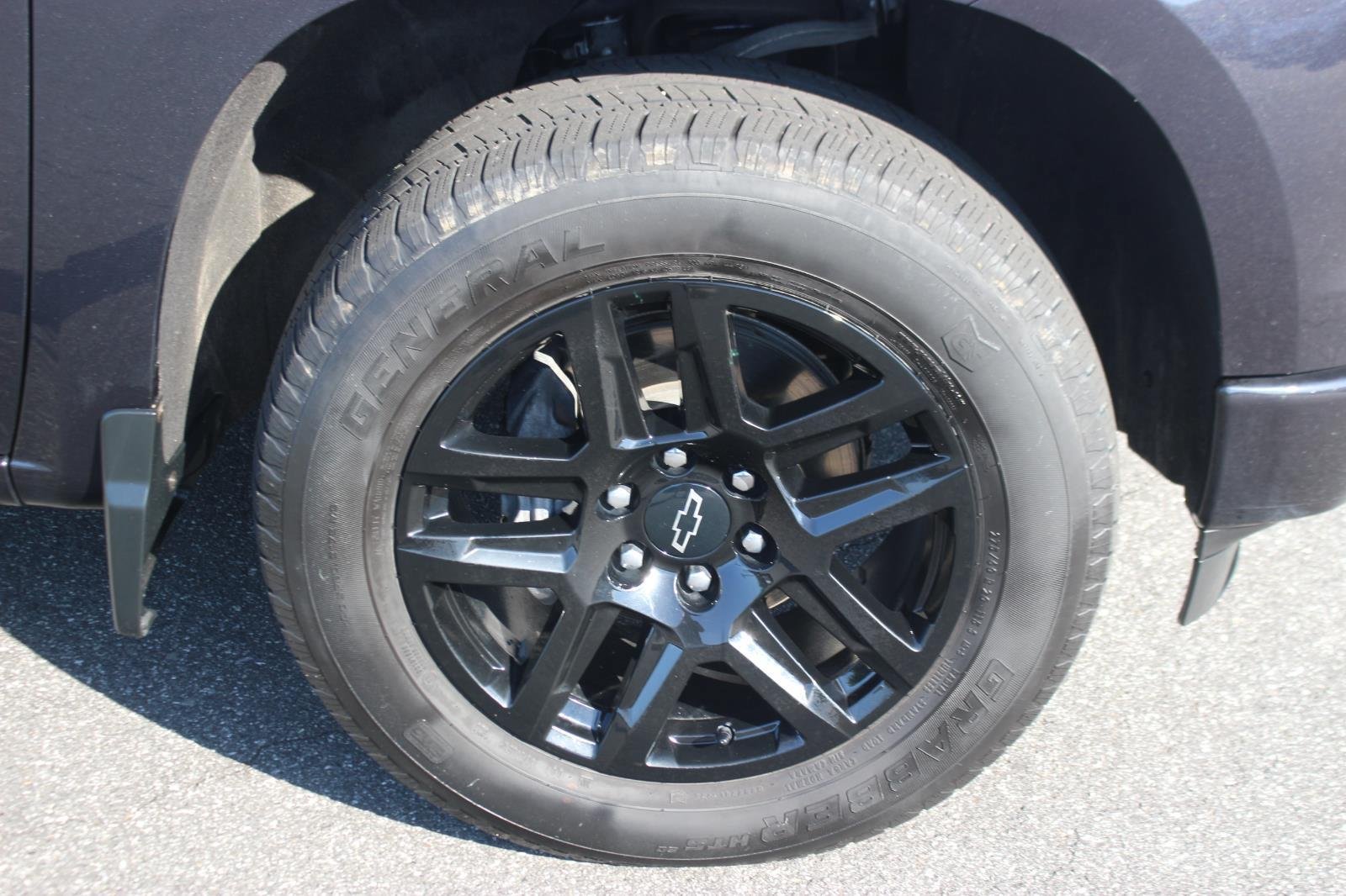 Used 2023 Chevrolet Silverado 1500 RST w/ LPO, Dark Essentials Package AWD/4WD image 35