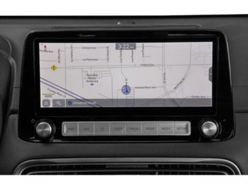 Used 2023 Hyundai Kona SE image 19