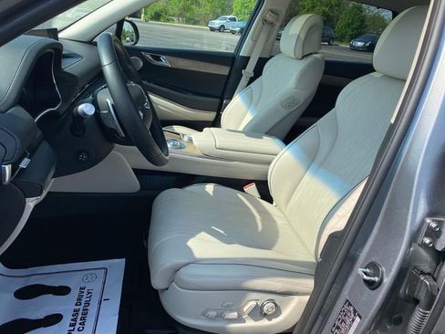 Used 2023 Genesis GV80 3.5T w/ Advanced Package AWD/4WD image 17