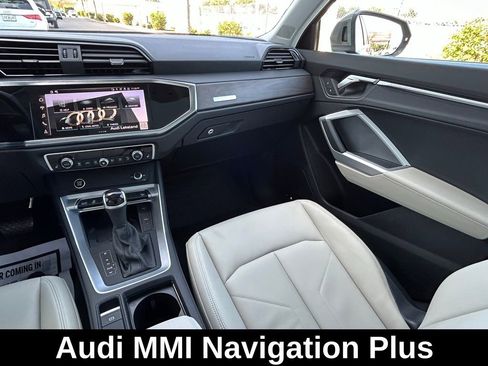 Used 2024 Audi Q3 2.0T Premium Plus w/ Premium Plus Package image 12