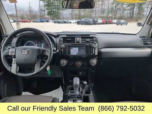 Used 2019 Toyota 4Runner TRD Off-Road image 15