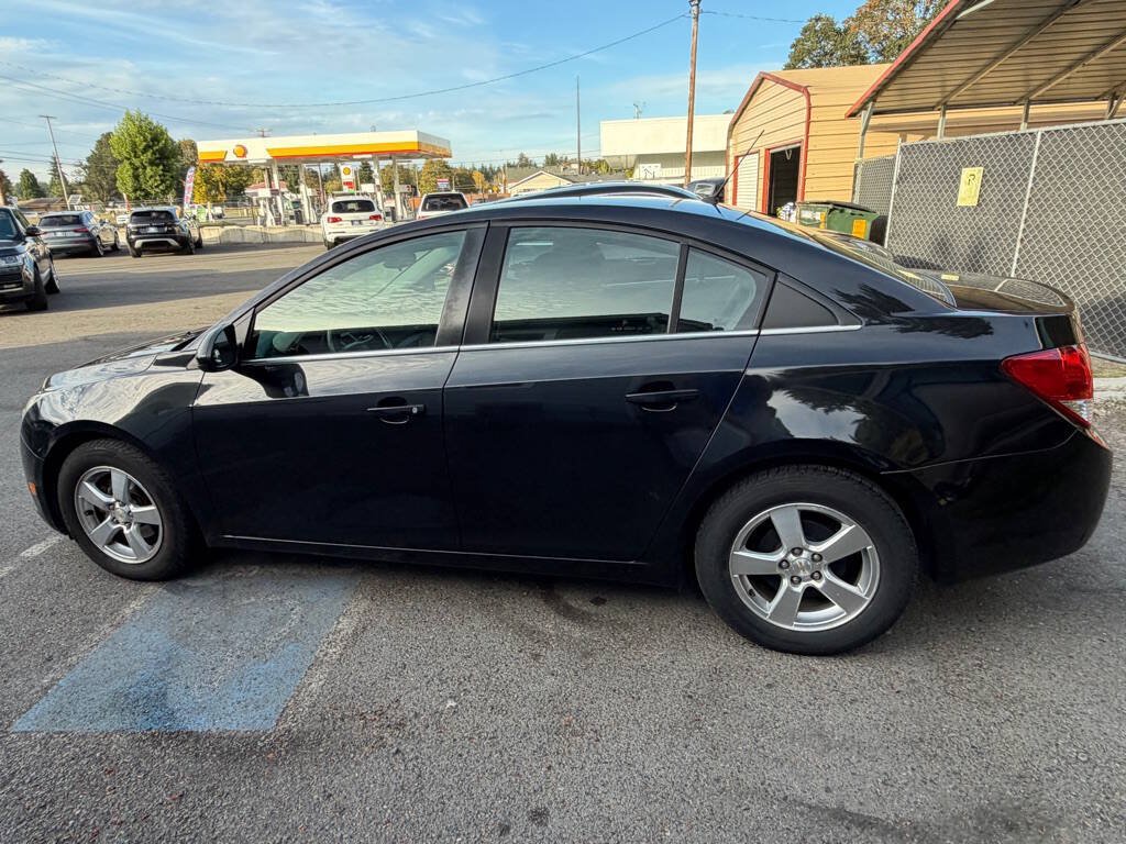 Used 2012 Chevrolet Cruze LT FWD image 30