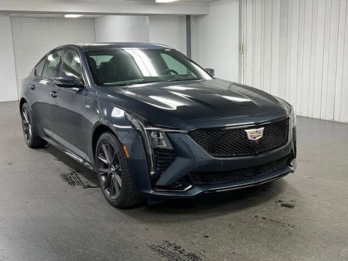 New 2026 Cadillac CT5 V w/ Technology Package image 7