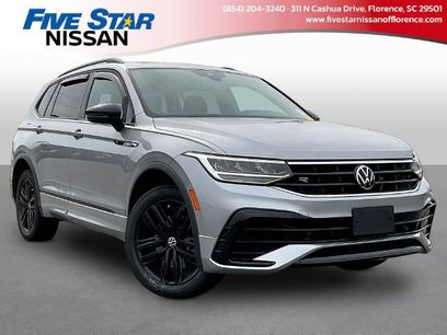 Used 2022 Volkswagen Tiguan SE R-Line