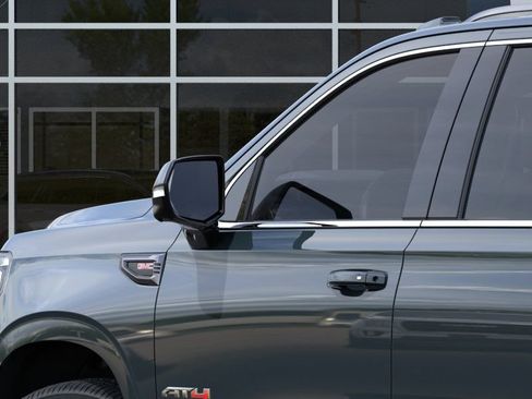 New 2026 GMC Yukon XL AT4 Ultimate AWD/4WD image 12