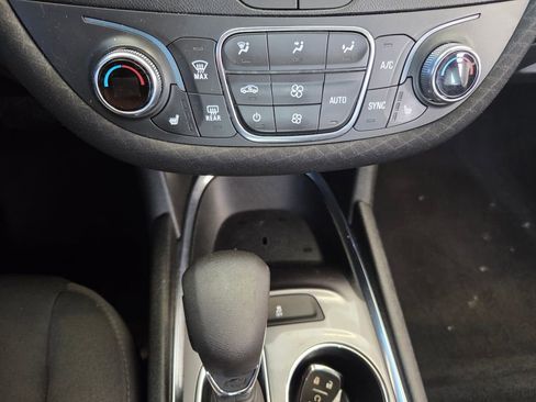 Used 2023 Chevrolet Malibu LT FWD image 34