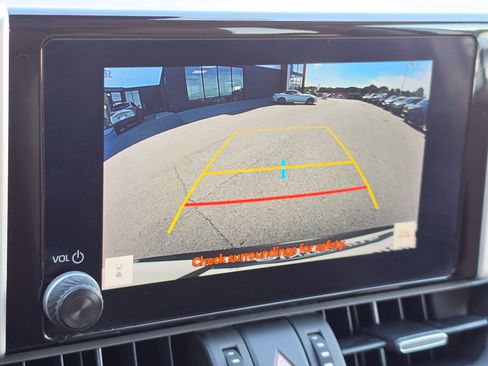 Used 2023 Toyota RAV4 XLE Premium FWD image 20