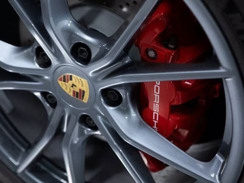 Certified 2025 Porsche 718 Cayman S image 31