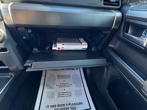 Used 2018 Toyota 4Runner SR5 image 27