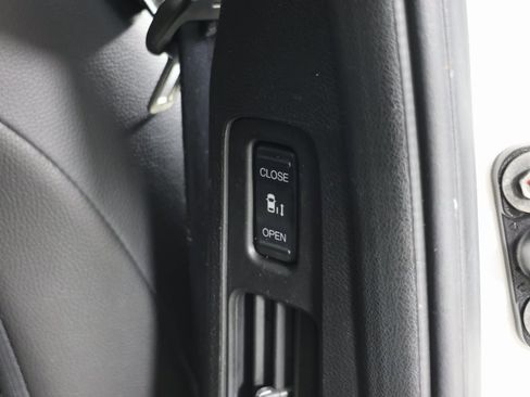 Used 2022 Honda Odyssey EX-L image 41