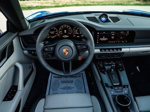 Used 2026 Porsche 911 Carrera RWD image 8