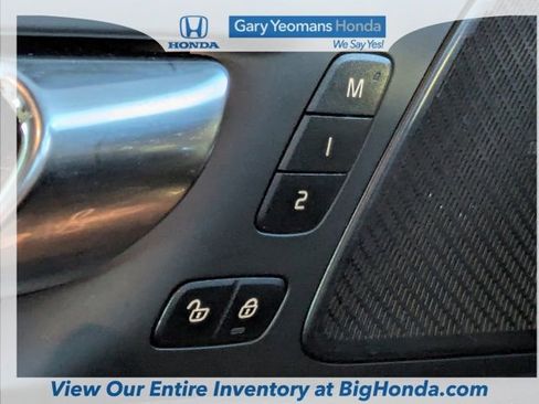 Used 2022 Volvo S60 B5 R-Design w/ Advanced Package image 21