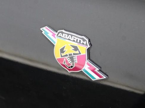 Used 2015 FIAT 500 Abarth w/ Beats Audio Package FWD image 8