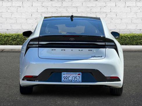 Used 2024 Toyota Prius Prime Premium w/ Advanced Technology Package FWD image 5