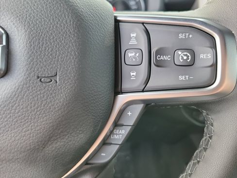 New 2026 RAM 1500 Big Horn AWD/4WD image 6