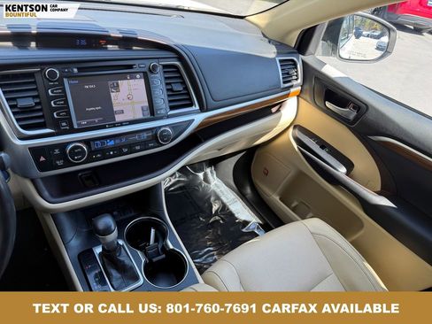 Used 2019 Toyota Highlander Limited Platinum AWD/4WD image 26