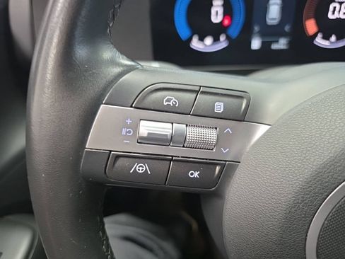 Used 2025 Hyundai Kona SEL AWD/4WD image 25