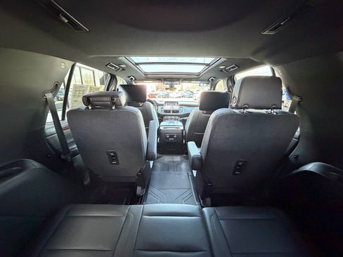 Used 2021 Chevrolet Tahoe High Country w/ Premium Package 2 image 31