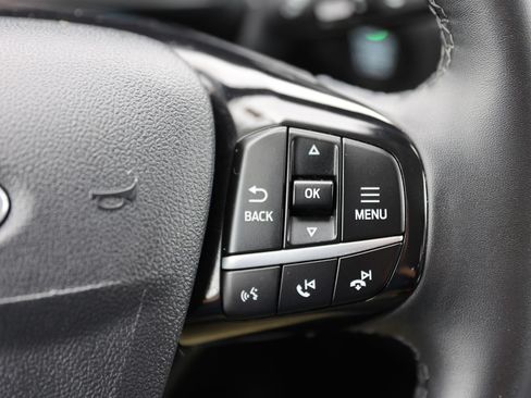 Certified 2022 Ford Escape SEL AWD/4WD image 40
