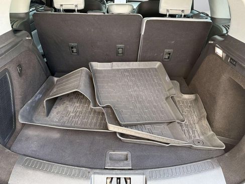 Used 2022 Lincoln Corsair AWD w/ Premium Package image 22