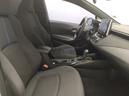 Used 2020 Toyota Corolla SE image 21