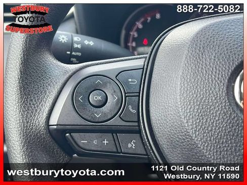 Used 2025 Toyota RAV4 XLE AWD/4WD image 26