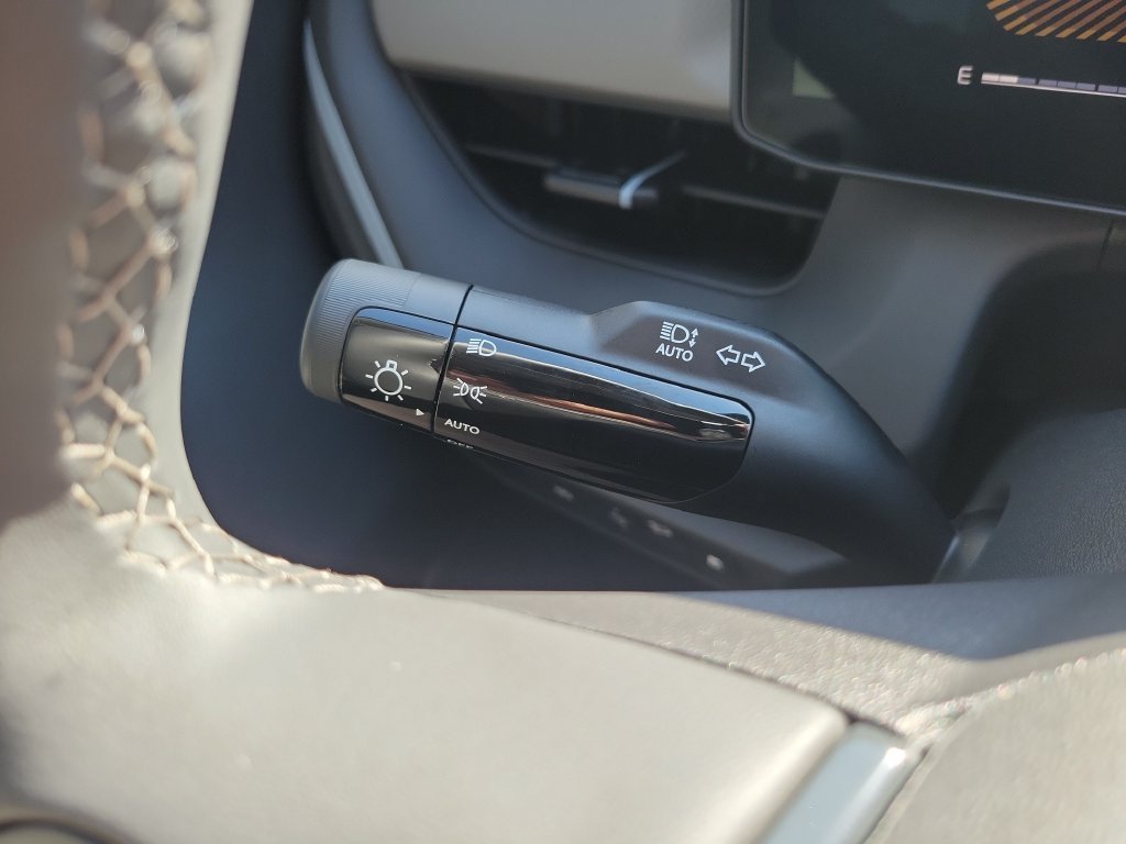 New 2027 Kia Seltos LX FWD image 27