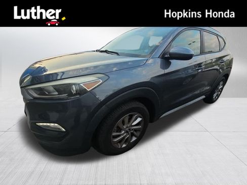 Used 2017 Hyundai Tucson SE w/ SE Popular Package 02 FWD image 1